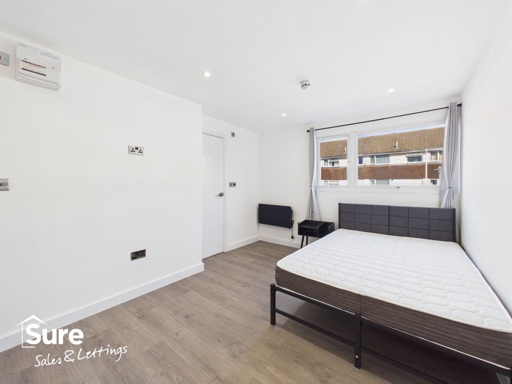 Property photo 3 of 20 5522513