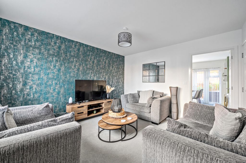 Property photo 3 of 22 1400106-23-696A0c...