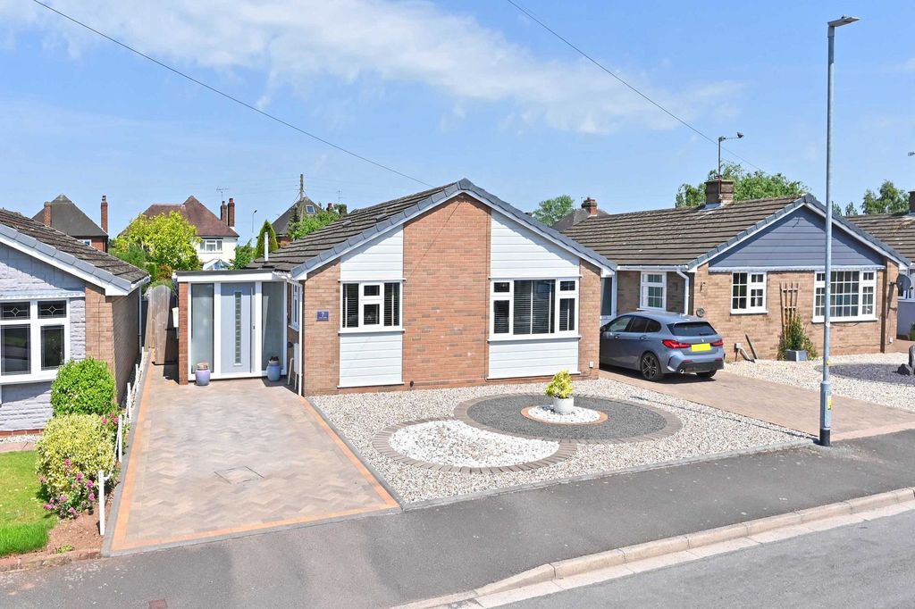 Property photo 1 of 34 Frontage