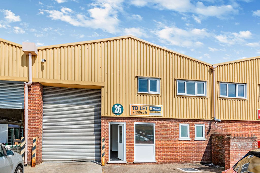 Property photo 2 of 18