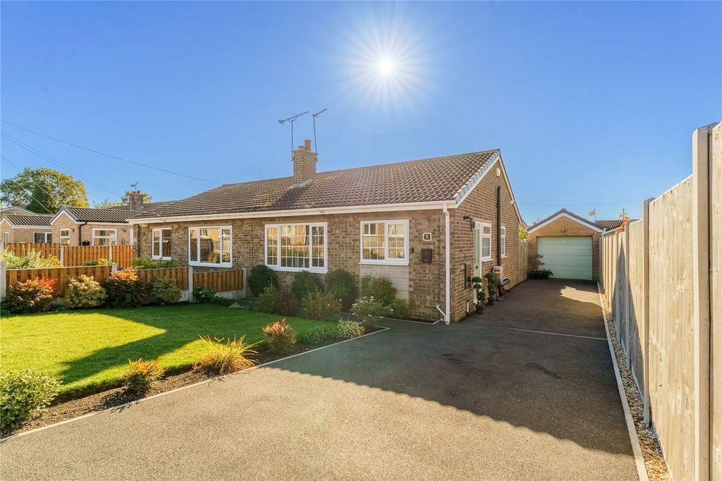 Property photo 1 of 33 Picture No. 31