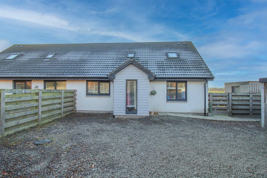 Property photo 1 of 17 Front.Jpg