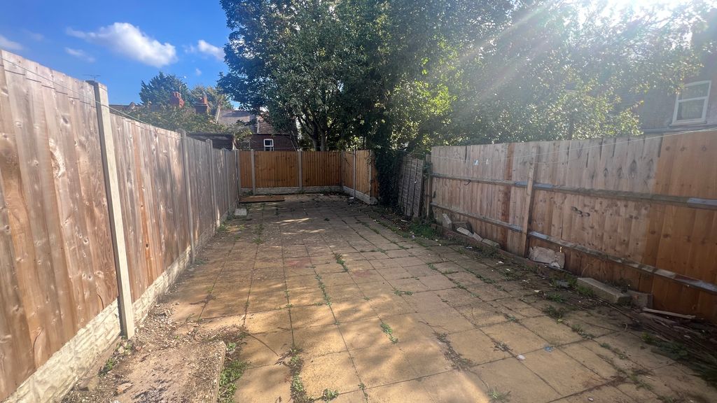Property photo 2 of 15