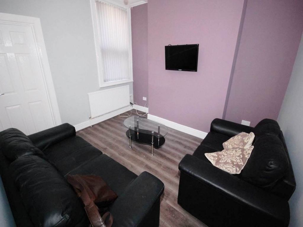 Property photo 1 of 10 Con - liv