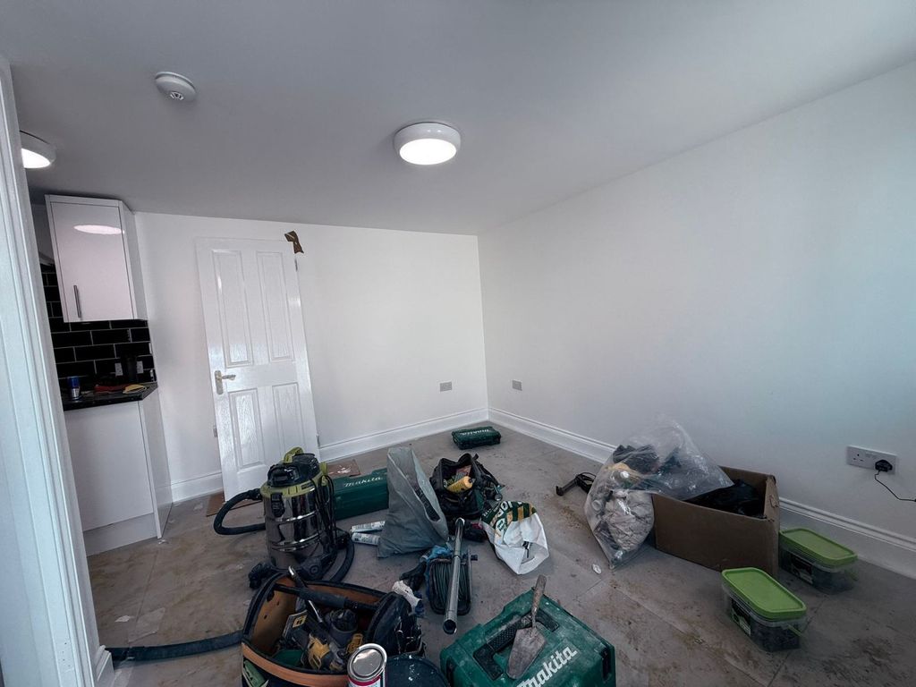 Property photo 3 of 4 Gallery