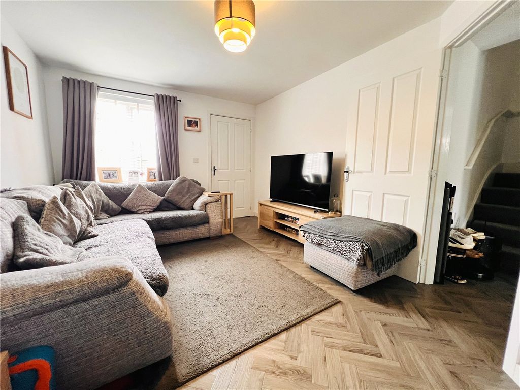 Property photo 2 of 11 Picture No. 03