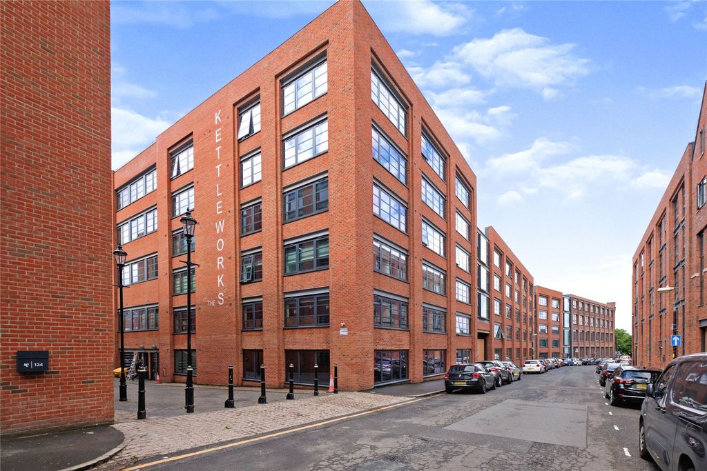 Property photo 1 of 9 Picture No. 08