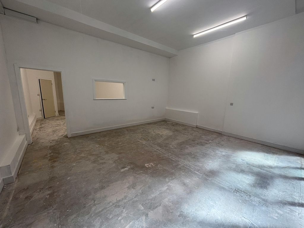 Property photo 3 of 9 Img_9226.Jpg