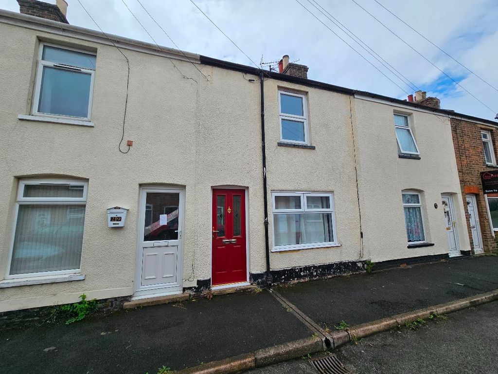 Property photo 1 of 18