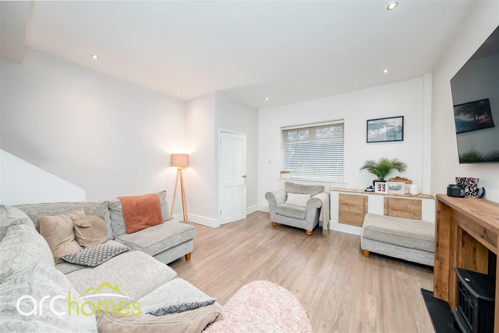 Property photo 2 of 18 Dsc07462-Edit.Jpg