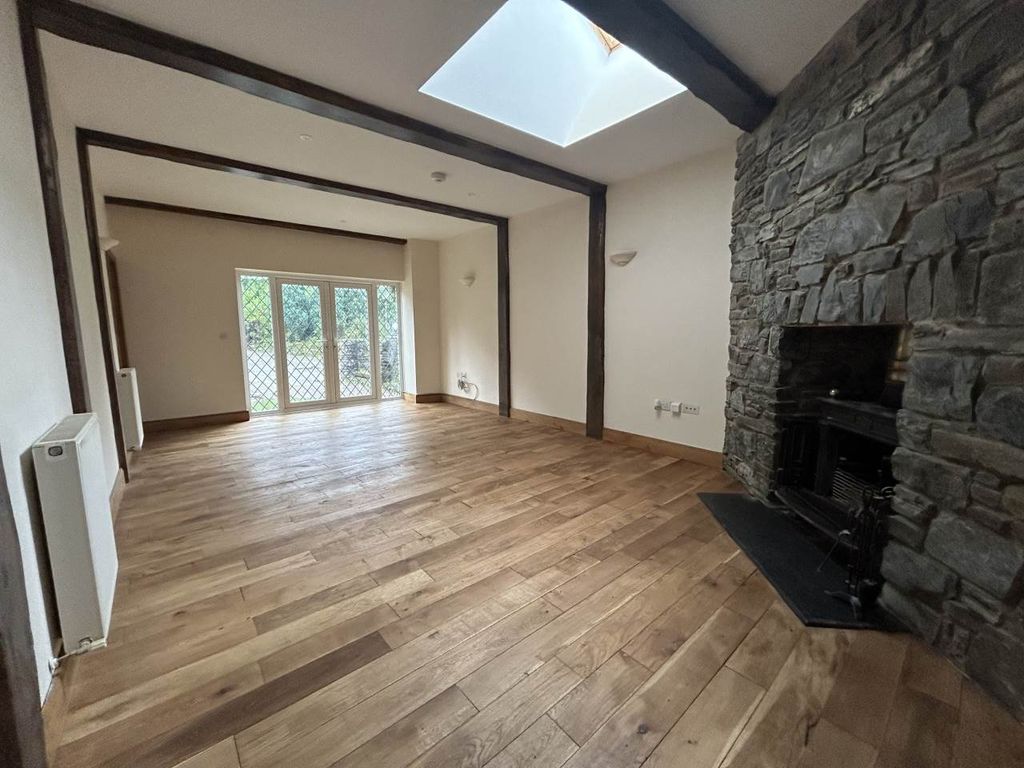 Property photo 2 of 9 Img_1593 (1)