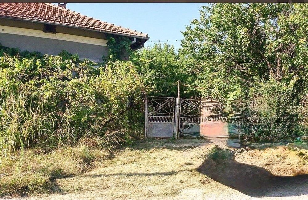 Property photo 1 of 5