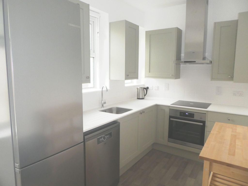 Property photo 2 of 18 Photo 17