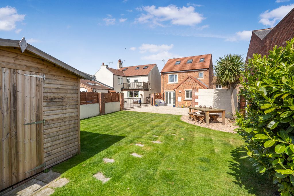 Property photo 2 of 16 Img_1085.Jpeg