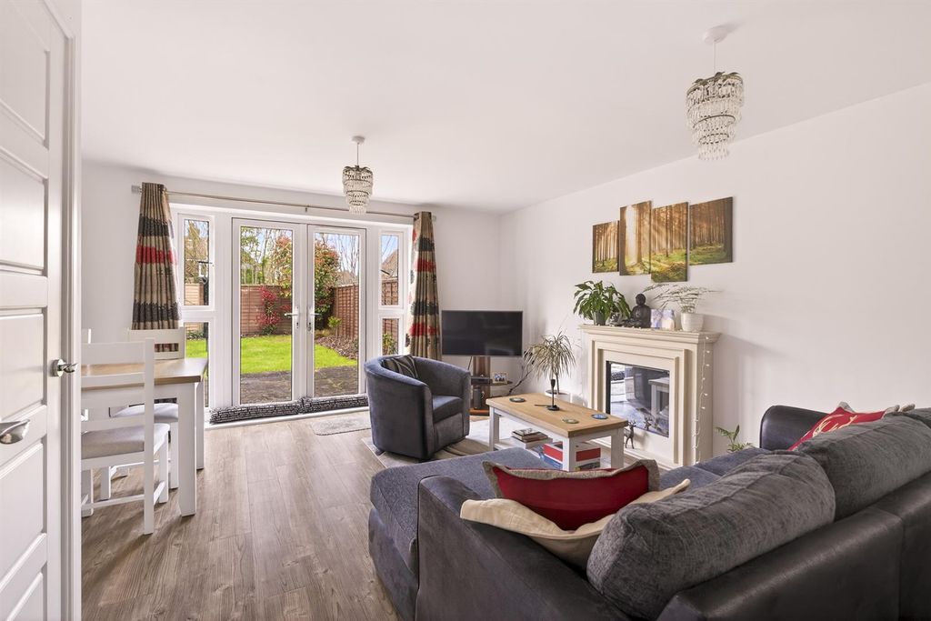 Property photo 3 of 21 86 Quicksilver Street Final-3.Jpg