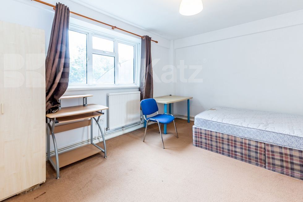 Property photo 2 of 5