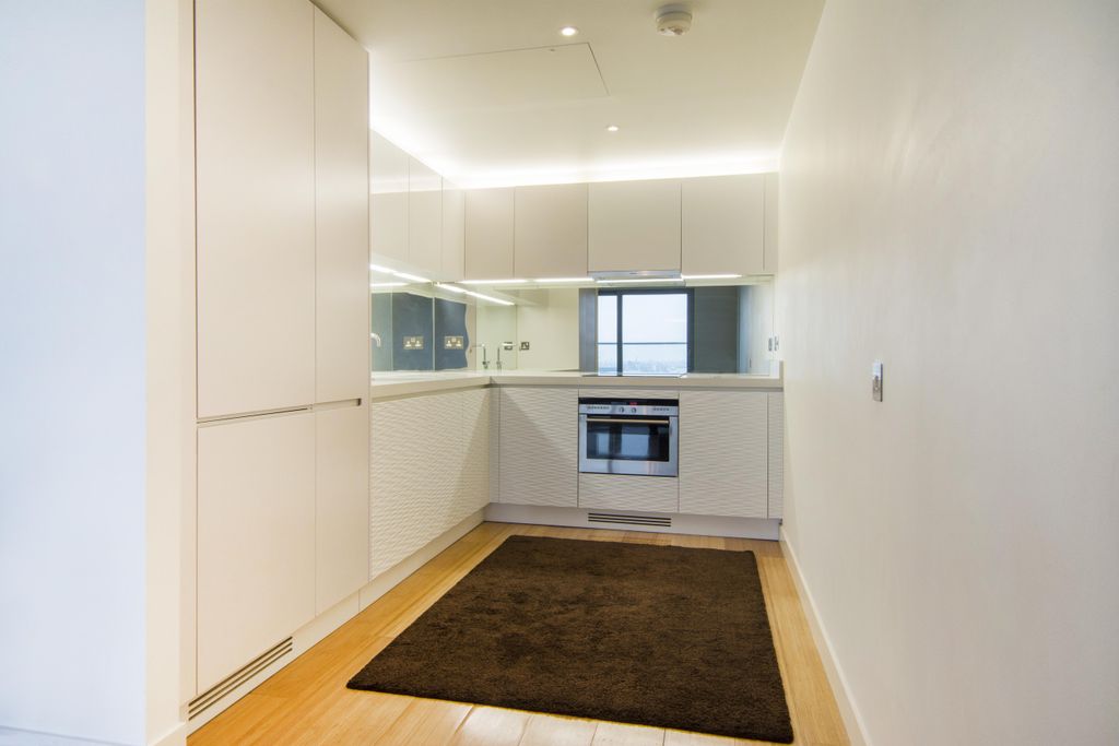 Property photo 1 of 15 Photo 0