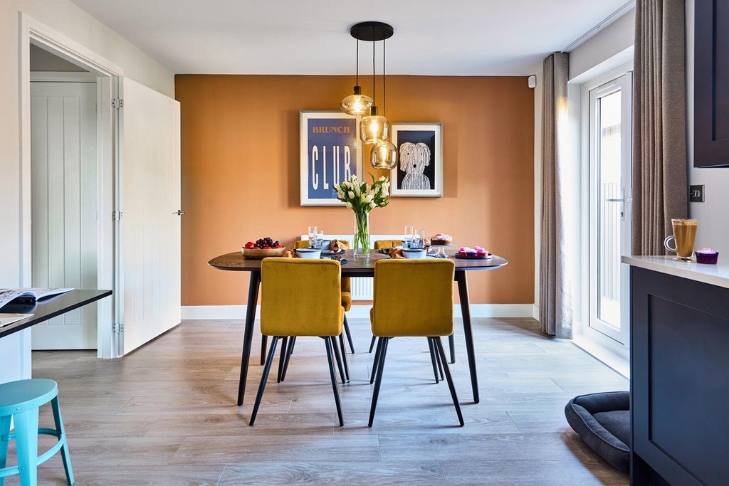 Property photo 1 of 11 Mealtimes With Views Of The Garden