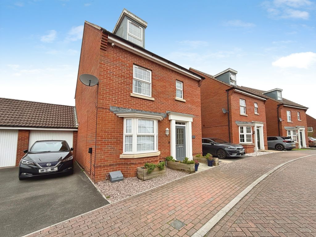 Property photo 1 of 23