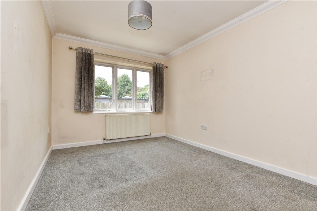 Property photo 3 of 15 Dining Room