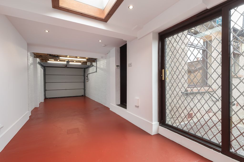 Additional image 19 of 3 bed detached bungalow for sale34 Campbell Park Crescent, Edinburgh EH13