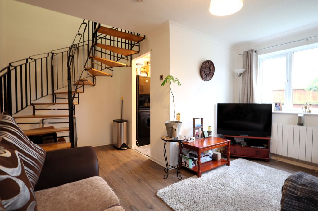 Property photo 3 of 13