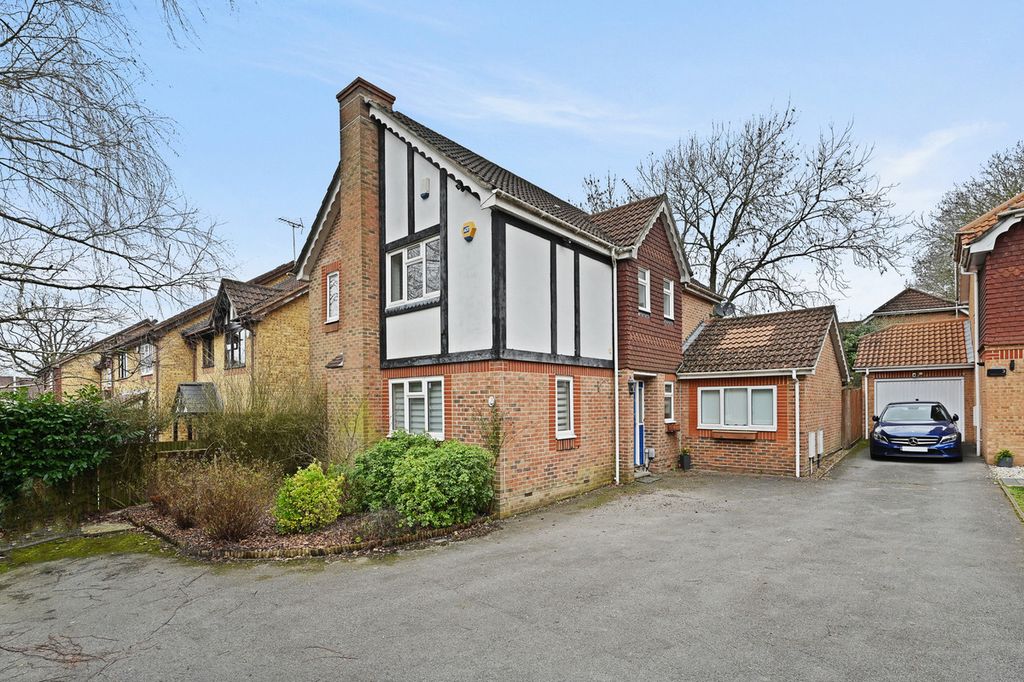 Property photo 1 of 13