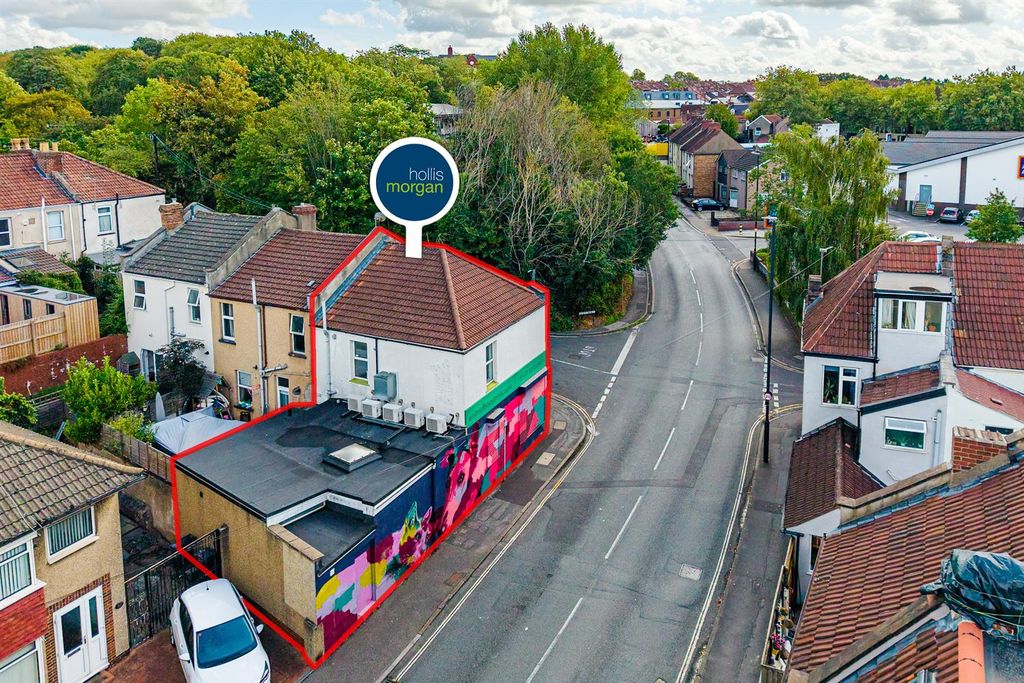 Property photo 2 of 35 31 Lyndale Road, St George, Bristol Bs5 7Aa | Free