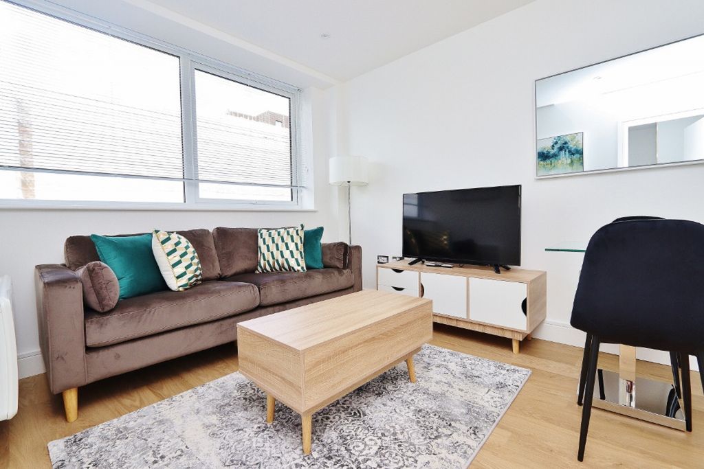 Property photo 2 of 7