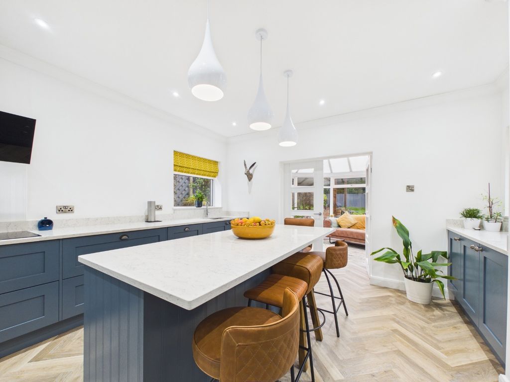 Property photo 1 of 24 4801343