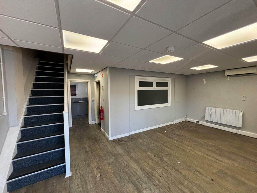 Property photo 3 of 7 Img_5582.Jpg