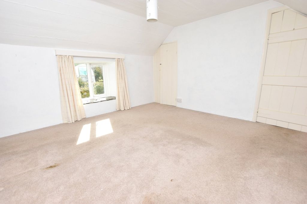 Property photo 3 of 16 3 - Picture No. 16