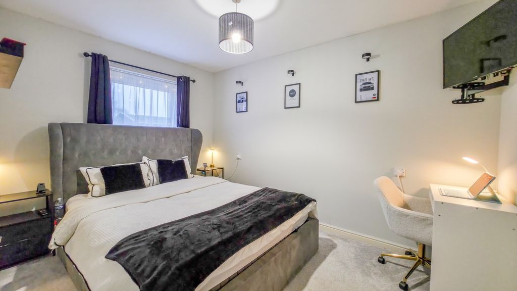 Property photo 3 of 21 20251223_121443