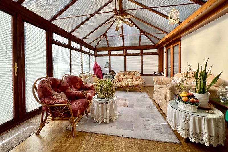 Property photo 2 of 20 Photo 11