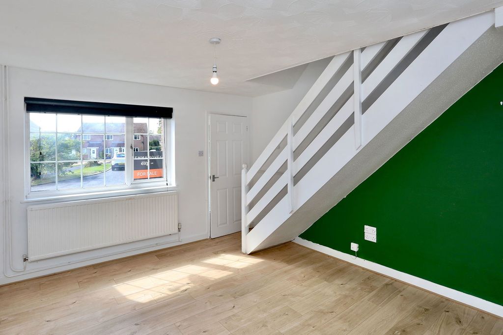 Property photo 3 of 13