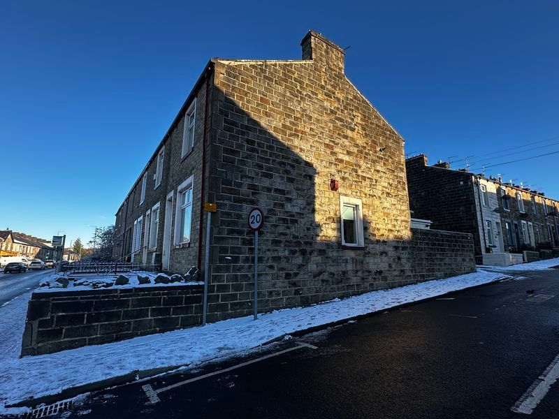 Property photo 3 of 4 Photo 2