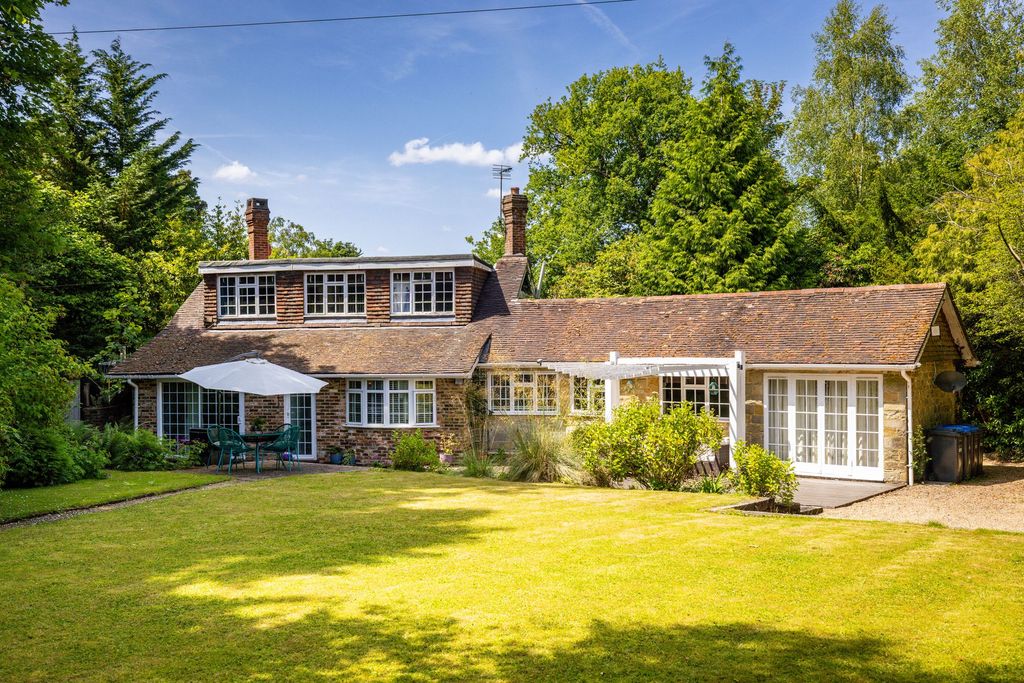 Property photo 1 of 20