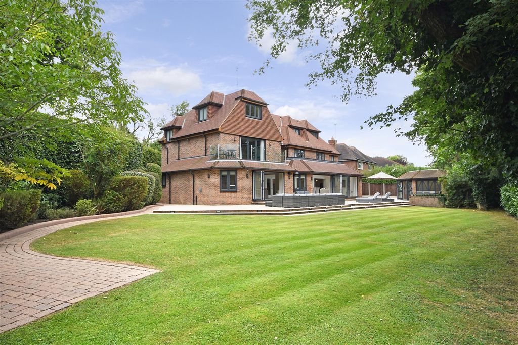 Property photo 2 of 45 Rear_Garden.Jpg