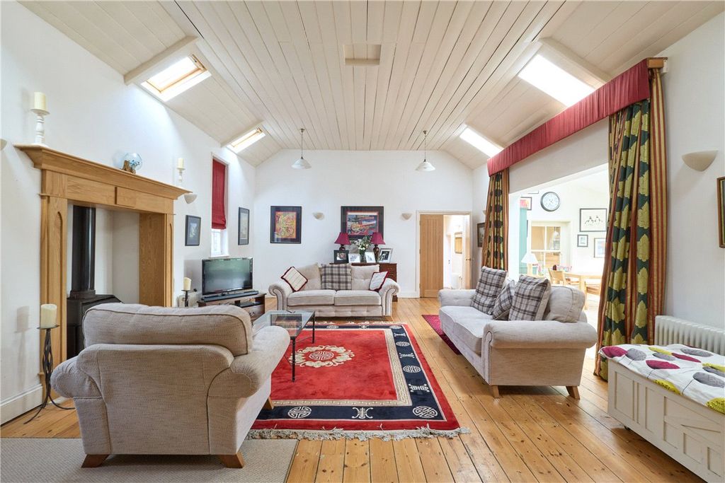 Property photo 3 of 25 Picture No. 09