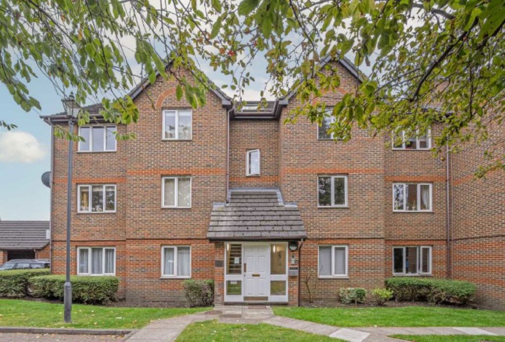 Property photo 1 of 4