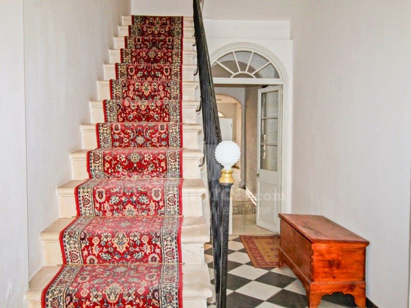 Property photo 1 of 31