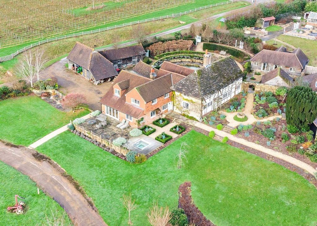 Property photo 1 of 25 Picture No. 77