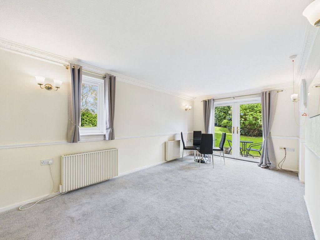 Property photo 2 of 14