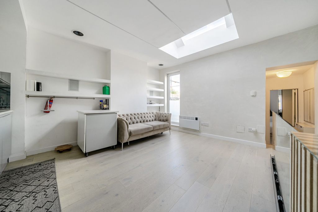 Property photo 3 of 16 Open Plan Living