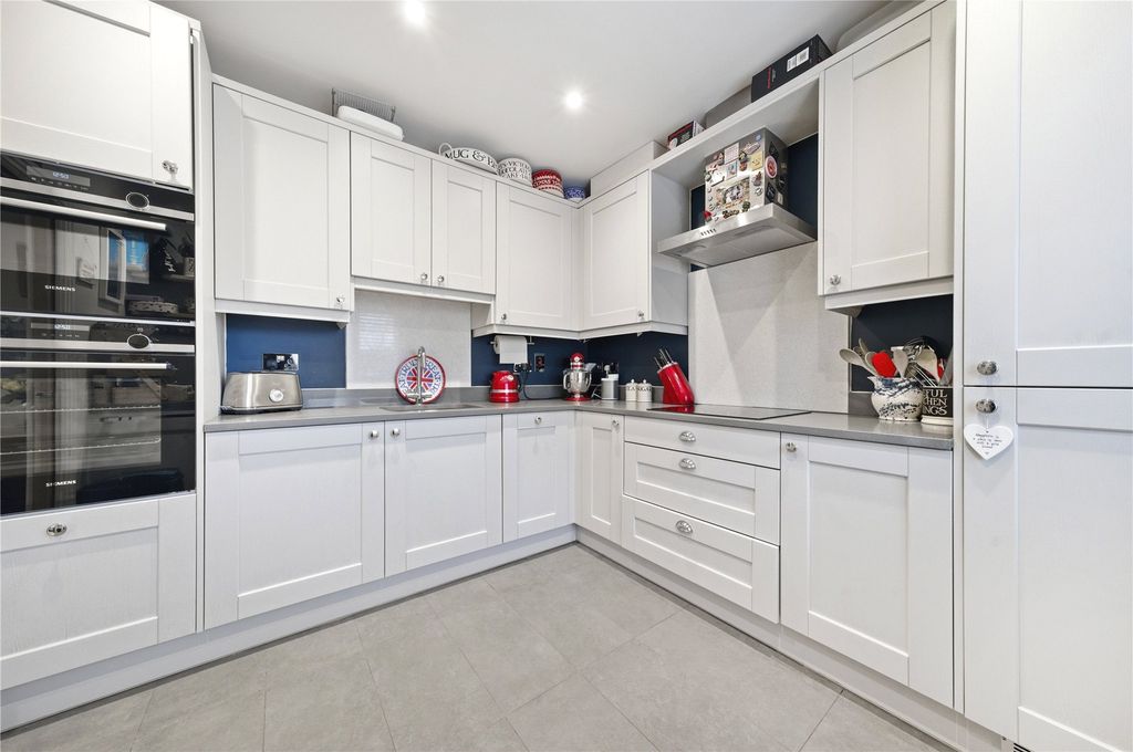 Property photo 3 of 23 Picture No. 04