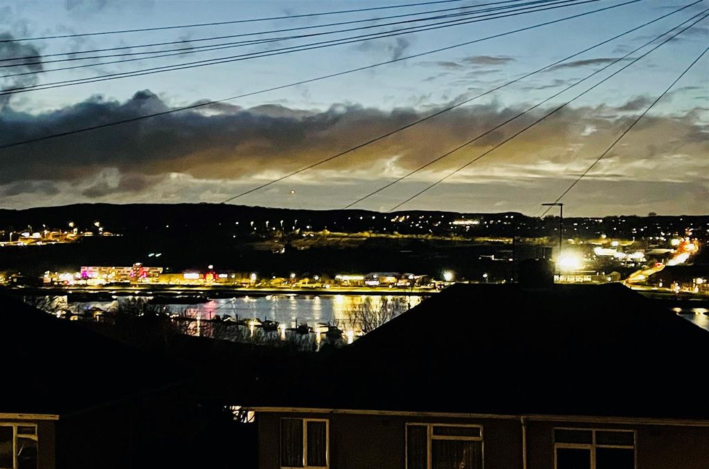 Property photo 2 of 21 By Night.Jpg