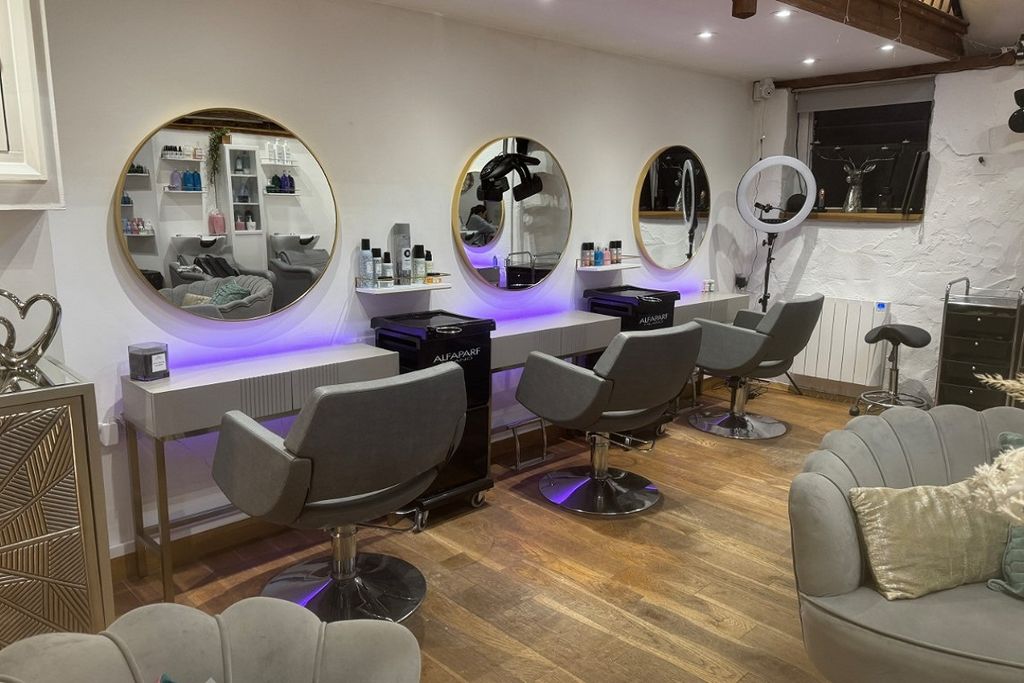 Property photo 2 of 7