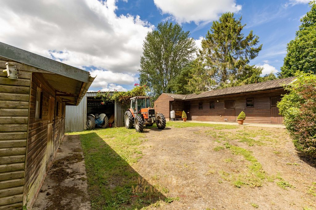 Property photo 3 of 22