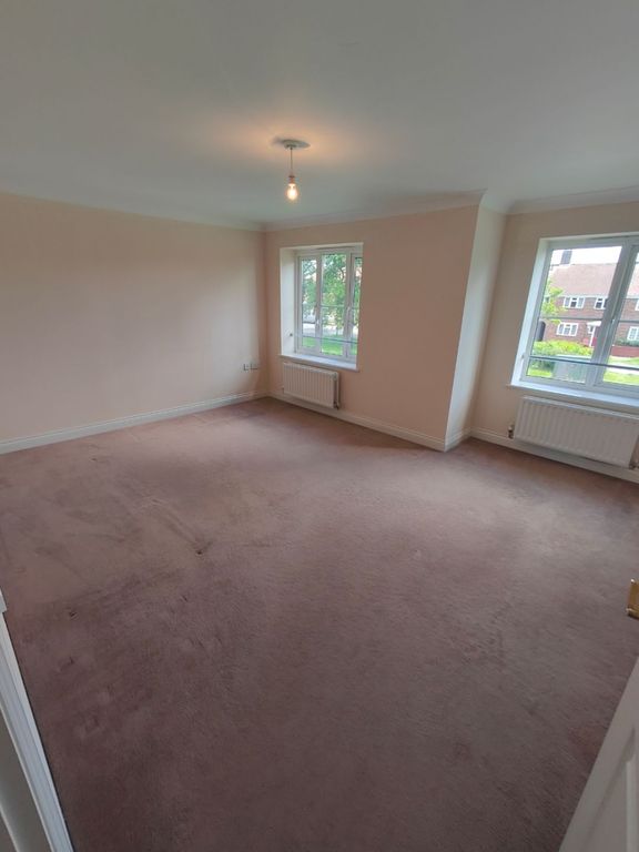 Property photo 3 of 6