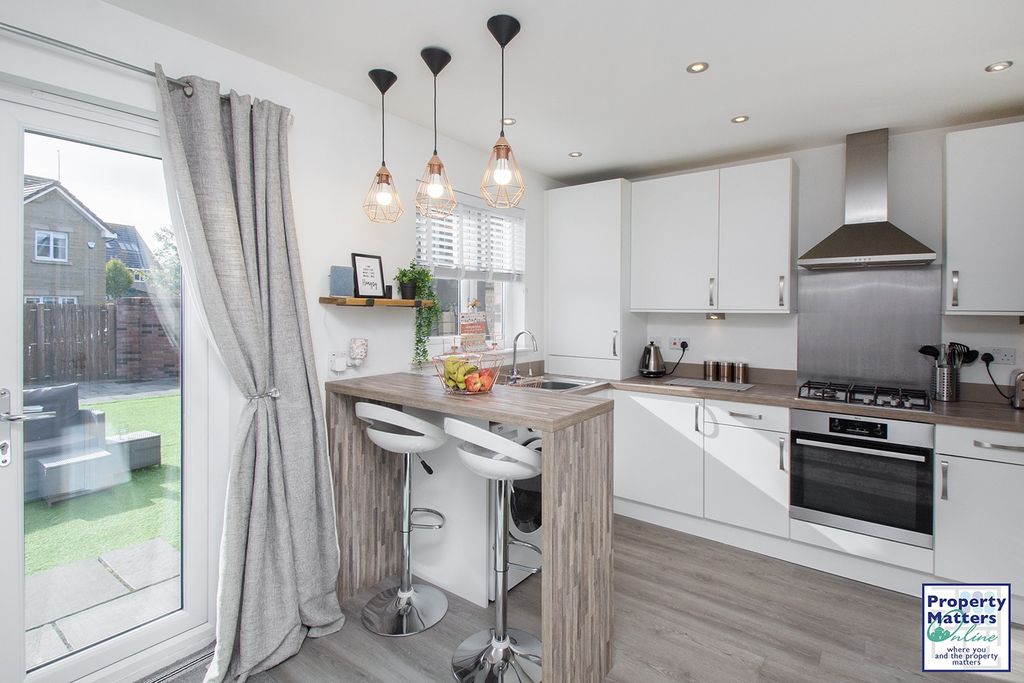 Property photo 3 of 25 Gallery